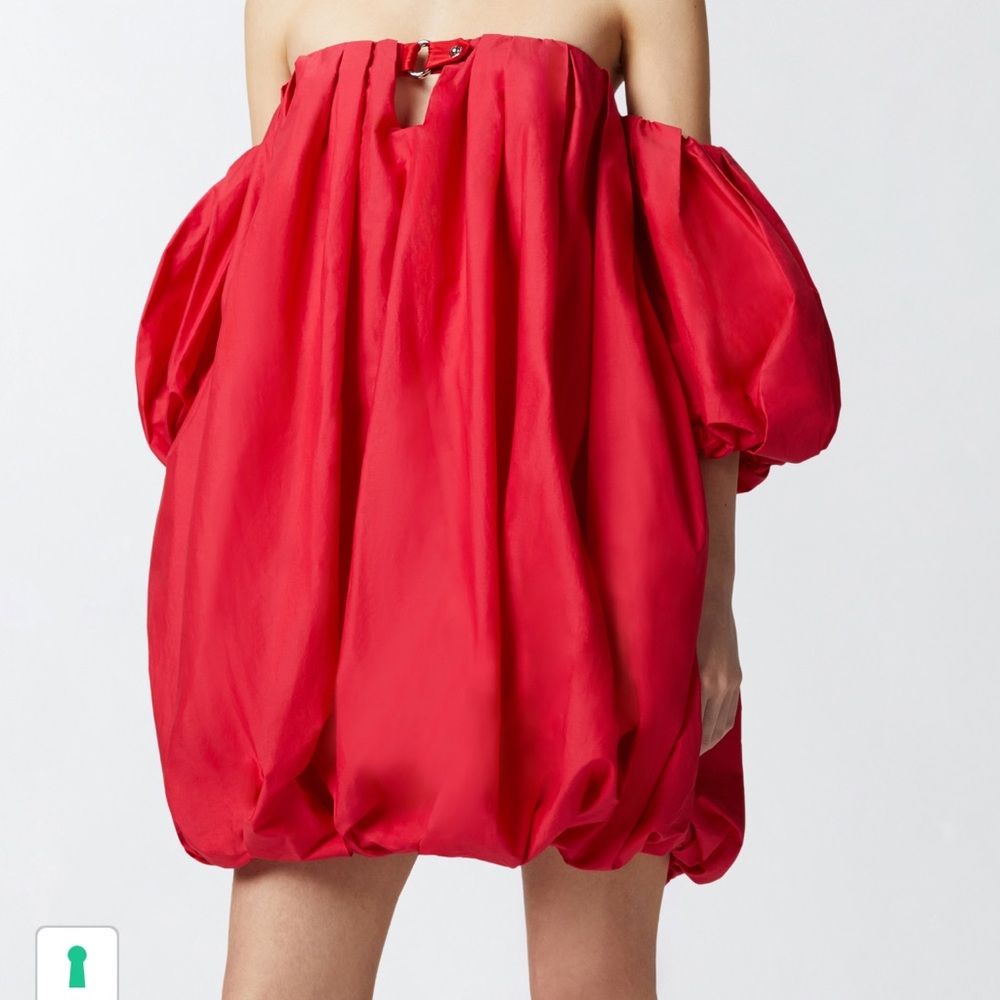 Bubble‎ dress